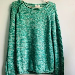 Old Navy green sweater